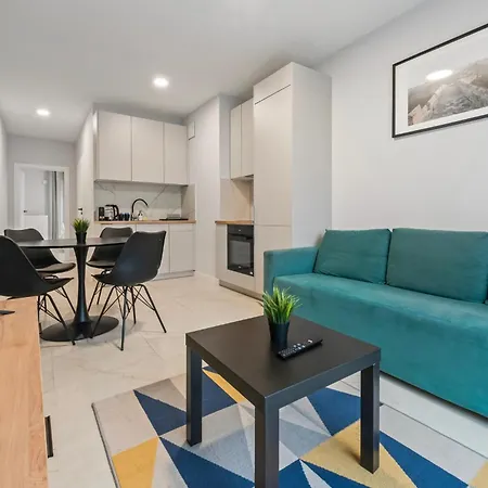 Rentplanet - Na Pradze