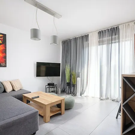 Rentplanet - Na Pradze Apartament