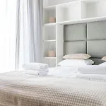 Lejlighed Rentplanet - Na Pradze